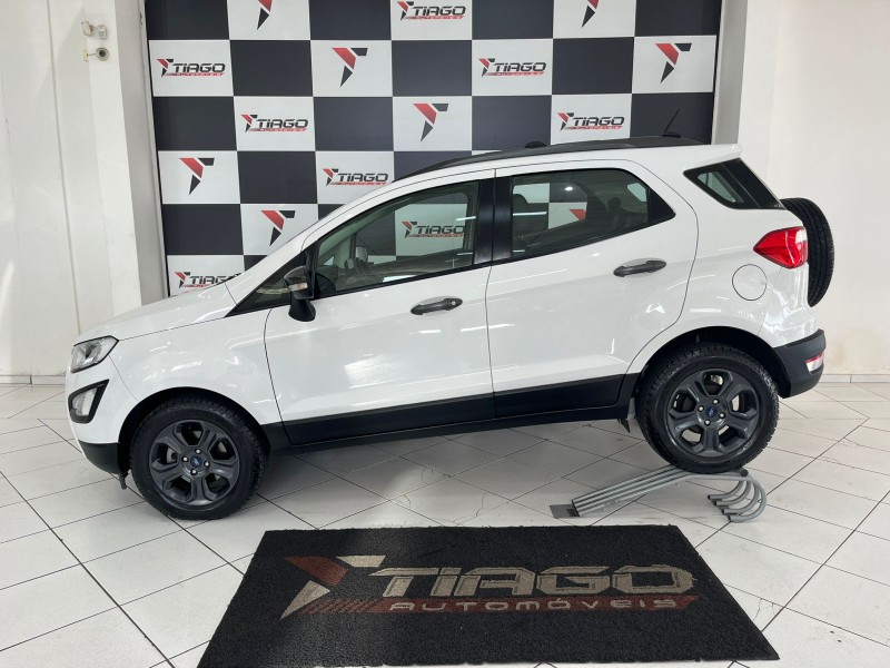 FORD ECOSPORT 1.5 FREESTYLE 12V 2019 2019/2019 TIAGO AUTOMÓVEIS VENÂNCIO AIRES / Carros no Vale