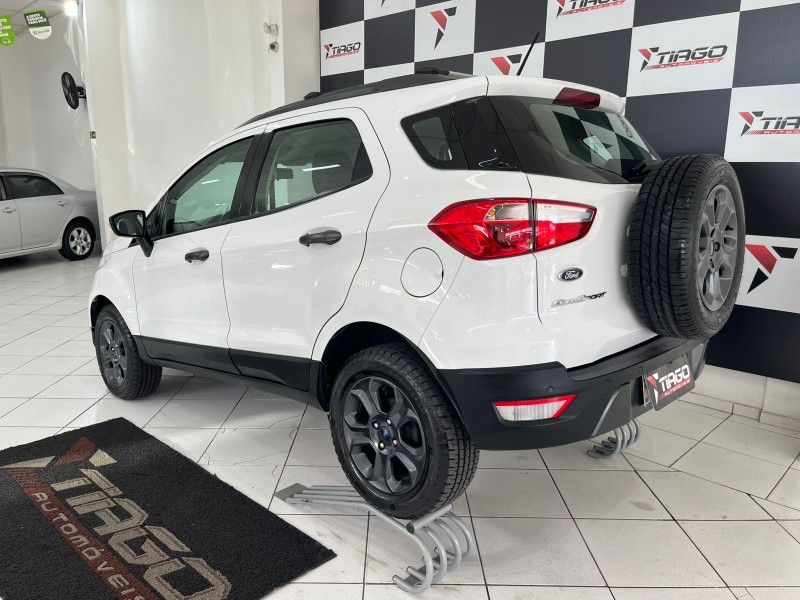 FORD ECOSPORT 1.5 FREESTYLE 12V 2019 2019/2019 TIAGO AUTOMÓVEIS VENÂNCIO AIRES / Carros no Vale