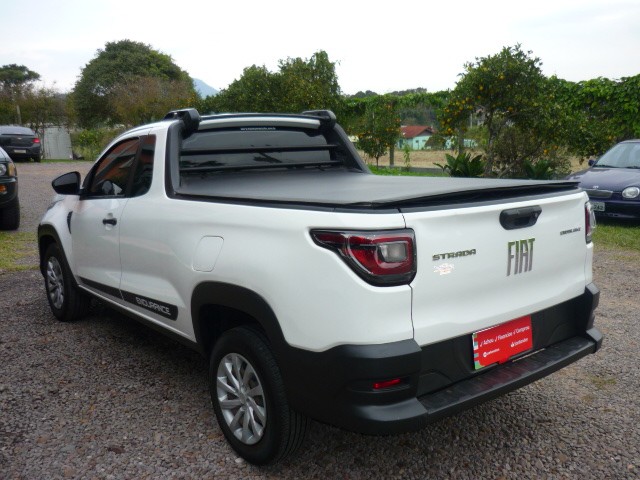 FIAT STRADA 1.4 ENDURANCE PLUS CS 8V 2021/2021 PREMIUM AUTOMÓVEIS ARROIO DO MEIO / Carros no Vale