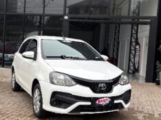 TOYOTA ETIOS 1.5 X PLUS 16V 2020 /2020 NEURI VEÍCULOS LAJEADO / Carros no Vale