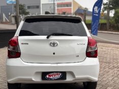 TOYOTA ETIOS 1.5 X PLUS 16V 2020 /2020 NEURI VEÍCULOS LAJEADO / Carros no Vale