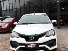 TOYOTA ETIOS 1.5 X PLUS 16V 2020 /2020 NEURI VEÍCULOS LAJEADO / Carros no Vale