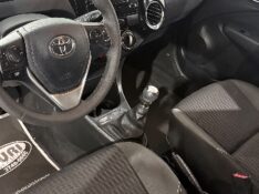 TOYOTA ETIOS 1.5 X PLUS 16V 2020 /2020 NEURI VEÍCULOS LAJEADO / Carros no Vale