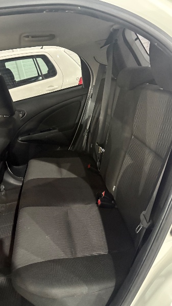 TOYOTA ETIOS 1.5 X PLUS 16V 2020 /2020 NEURI VEÍCULOS LAJEADO / Carros no Vale TOYOTA ETIOS 1.5 X PLUS 16V 2020 /2020 NEURI VEÍCULOS LAJEADO / Carros no Vale