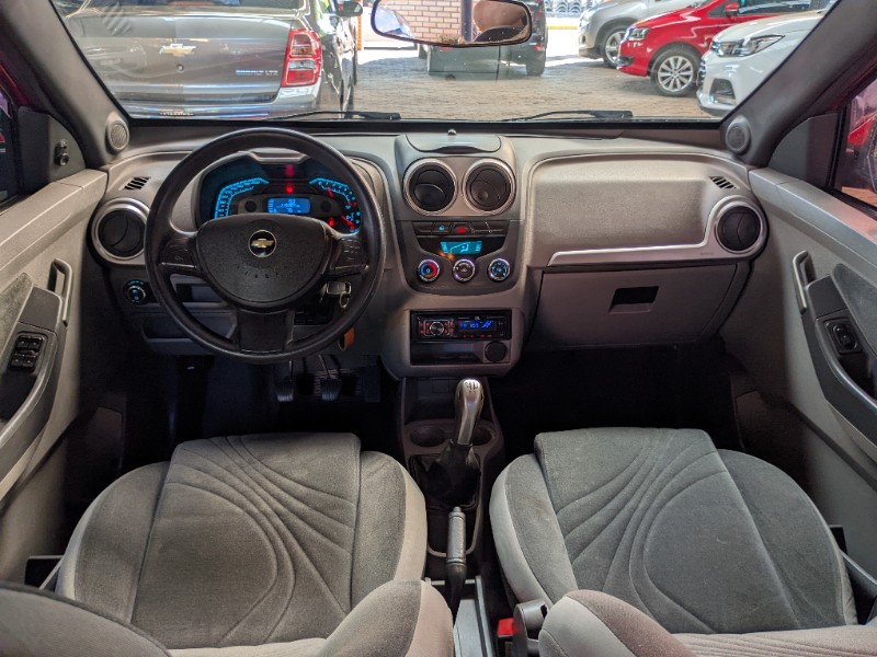 CHEVROLET AGILE LTZ 1.4 MPFI 8V FLEXPOWER 5P 2011/2012 RICARDO VEÍCULOS TEUTÔNIA / Carros no Vale