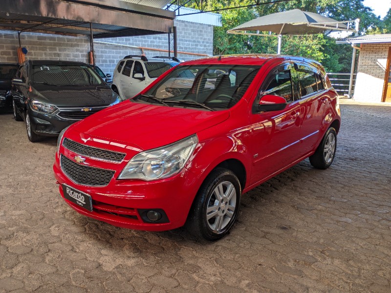 CHEVROLET AGILE LTZ 1.4 MPFI 8V FLEXPOWER 5P 2011/2012 RICARDO VEÍCULOS TEUTÔNIA / Carros no Vale