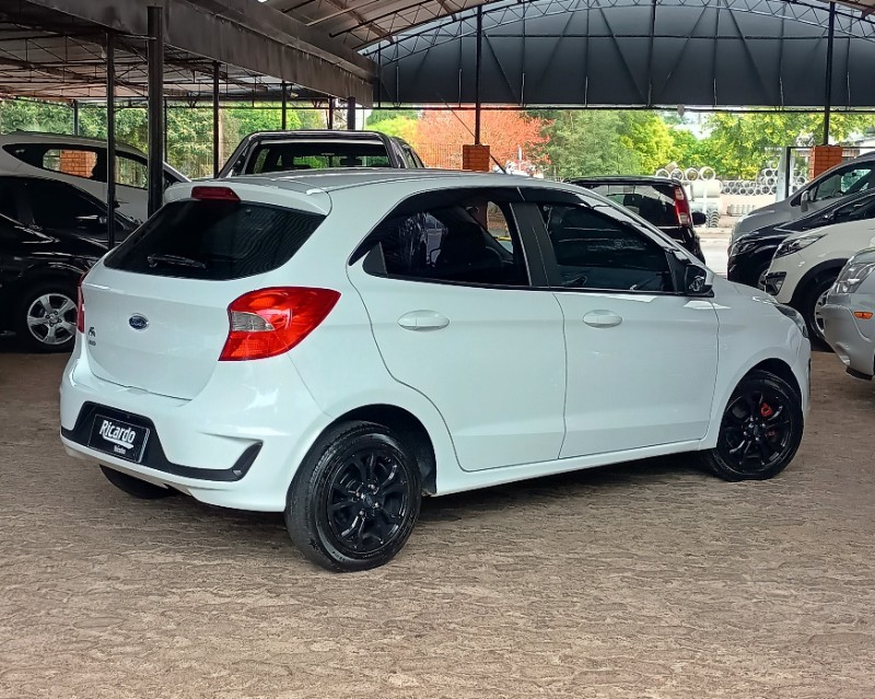 FORD KA 1.0 SE (FLEX) 2018/2019 RICARDO VEÍCULOS TEUTÔNIA / Carros no Vale