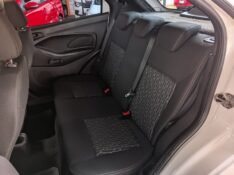 FORD KA 1.0 SE (FLEX) 2018/2019 RICARDO VEÍCULOS TEUTÔNIA / Carros no Vale