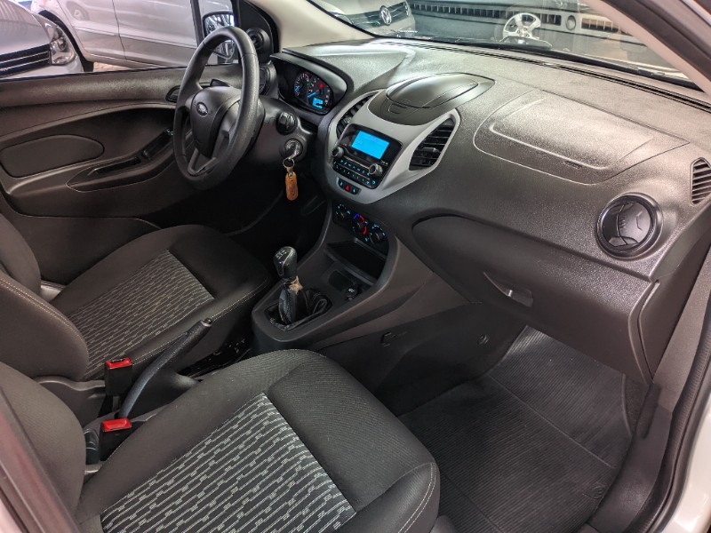 FORD KA 1.0 SE (FLEX) 2018/2019 RICARDO VEÍCULOS TEUTÔNIA / Carros no Vale