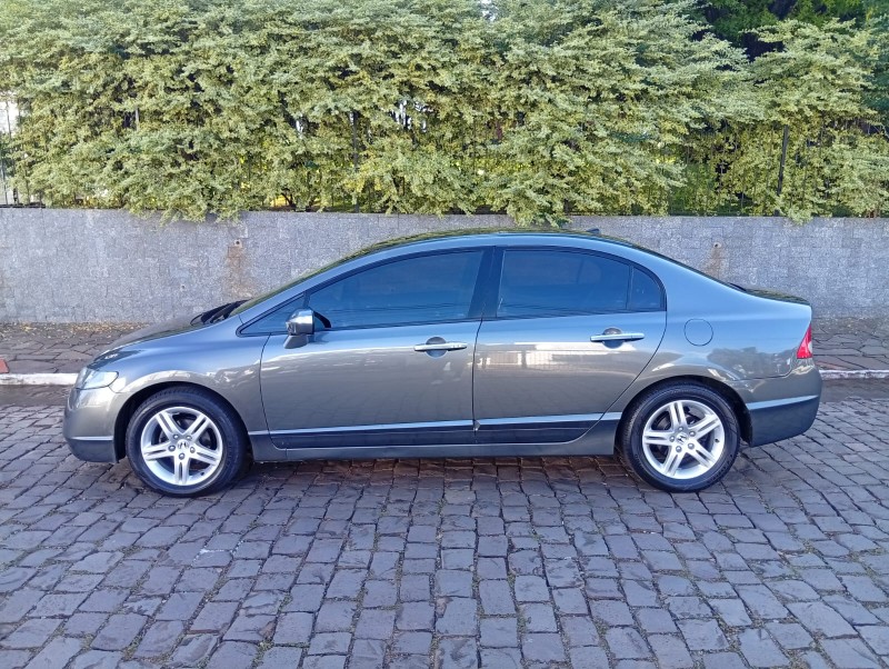HONDA CIVIC EXS 2006/2007 ALTERNATIVA VEÍCULOS LAJEADO / Carros no Vale HONDA CIVIC EXS 2006/2007 ALTERNATIVA VEÍCULOS LAJEADO / Carros no Vale