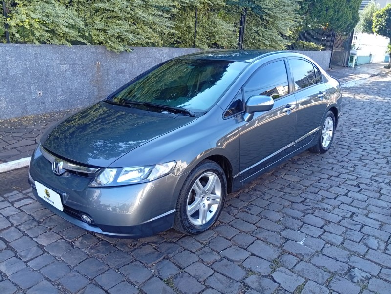 HONDA CIVIC EXS 2006/2007 ALTERNATIVA VEÍCULOS LAJEADO / Carros no Vale HONDA CIVIC EXS 2006/2007 ALTERNATIVA VEÍCULOS LAJEADO / Carros no Vale