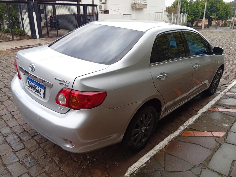 TOYOTA COROLLA ALTIS 2.0 2010/2011 ALTERNATIVA VEÍCULOS LAJEADO / Carros no Vale TOYOTA COROLLA ALTIS 2.0 2010/2011 ALTERNATIVA VEÍCULOS LAJEADO / Carros no Vale