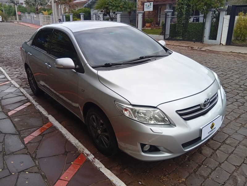 TOYOTA COROLLA ALTIS 2.0 2010/2011 ALTERNATIVA VEÍCULOS LAJEADO / Carros no Vale TOYOTA COROLLA ALTIS 2.0 2010/2011 ALTERNATIVA VEÍCULOS LAJEADO / Carros no Vale