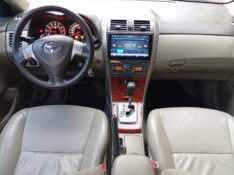 TOYOTA COROLLA ALTIS 2.0 2010/2011 ALTERNATIVA VEÍCULOS LAJEADO / Carros no Vale