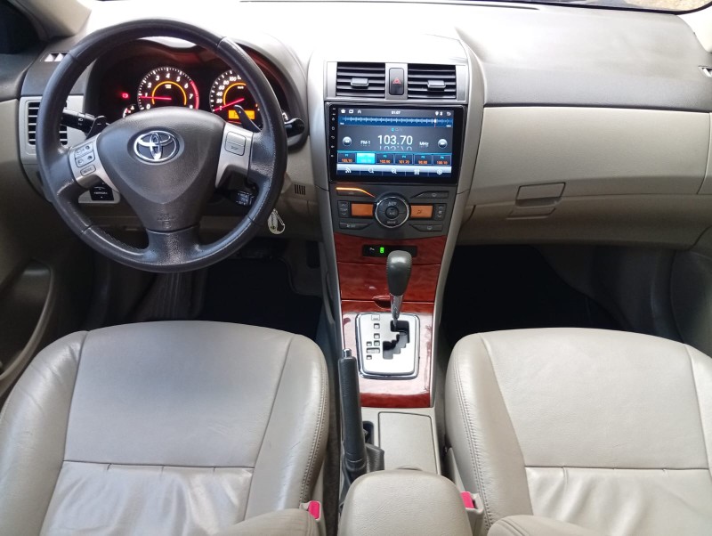 TOYOTA COROLLA ALTIS 2.0 2010/2011 ALTERNATIVA VEÍCULOS LAJEADO / Carros no Vale TOYOTA COROLLA ALTIS 2.0 2010/2011 ALTERNATIVA VEÍCULOS LAJEADO / Carros no Vale