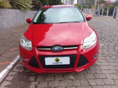 FORD FOCUS SE 1.6 2014/2015 ALTERNATIVA VEÍCULOS LAJEADO / Carros no Vale