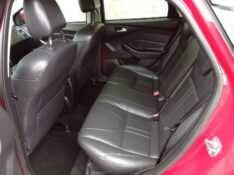 FORD FOCUS SE 1.6 2014/2015 ALTERNATIVA VEÍCULOS LAJEADO / Carros no Vale