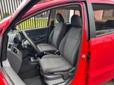 VOLKSWAGEN FOX 1.0 MI TOTAL FLEX 8V 5P 2013/2013 LS MULTIMARCAS VENÂNCIO AIRES / Carros no Vale
