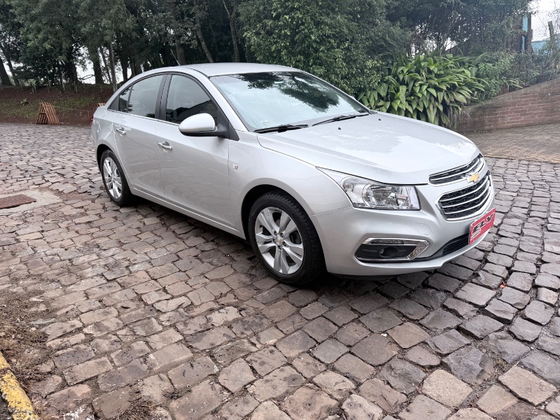 CHEVROLET CRUZE 1.8 LTZ 16V 2016/2016 ELY AUTOMÓVEIS LAJEADO / Carros no Vale CHEVROLET CRUZE 1.8 LTZ 16V 2016/2016 ELY AUTOMÓVEIS LAJEADO / Carros no Vale