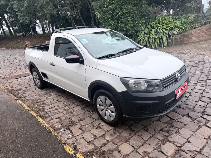 VOLKSWAGEN SAVEIRO ROBUST 1.6 TOTAL FLEX 8V 2018/2018 ELY AUTOMÓVEIS LAJEADO / Carros no Vale
