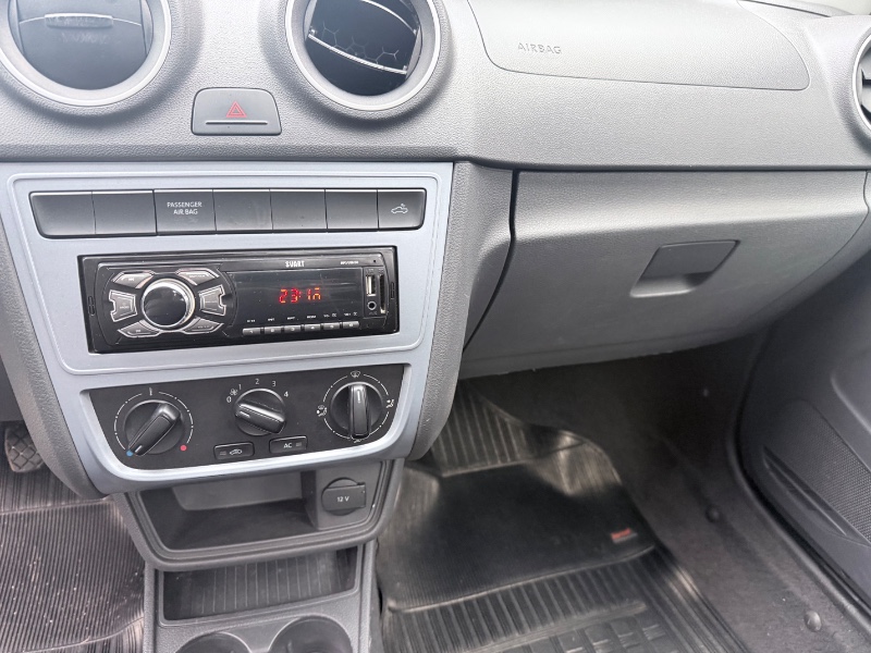 VOLKSWAGEN SAVEIRO ROBUST 1.6 TOTAL FLEX 8V 2018/2018 ELY AUTOMÓVEIS LAJEADO / Carros no Vale