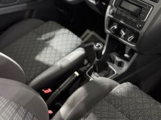 VOLKSWAGEN FOX 1.0 MI TRENDLINE 8V 2017/2017 NEURI VEÍCULOS LAJEADO / Carros no Vale