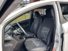 FORD FIESTA 1.5 16V FLEX MEC. 5P 2014/2014 LS MULTIMARCAS VENÂNCIO AIRES / Carros no Vale