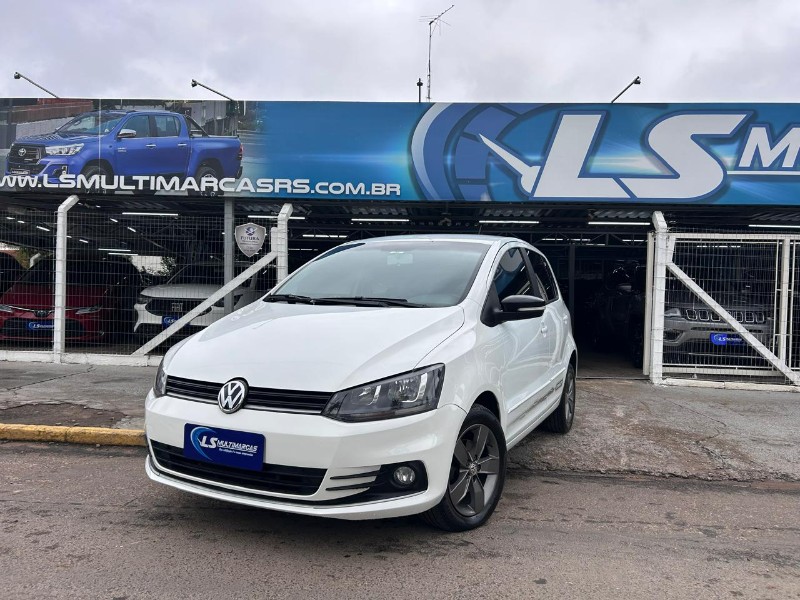 VOLKSWAGEN FOX CONNECT 1.6 FLEX 8V 5P 2021/2021 LS MULTIMARCAS VENÂNCIO AIRES / Carros no Vale
