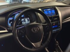 TOYOTA YARIS 1.5 XLS SEDAN 16V 2019/2019 JM AUTOMÓVEIS VENÂNCIO AIRES / Carros no Vale