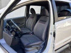 VOLKSWAGEN CROSSFOX 1.6 MI TOTAL FLEX 8V 5P 2016/2016 LS MULTIMARCAS VENÂNCIO AIRES / Carros no Vale