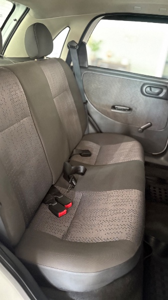 CHEVROLET CORSA HATCH MAXX 1.4 8V 2012 2012/2012 NEURI VEÍCULOS LAJEADO / Carros no Vale