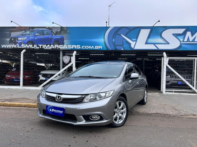 HONDA CIVIC SEDAN EXR 2.0 2014/2014 LS MULTIMARCAS VENÂNCIO AIRES / Carros no Vale HONDA CIVIC SEDAN EXR 2.0 2014/2014 LS MULTIMARCAS VENÂNCIO AIRES / Carros no Vale