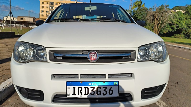 FIAT PALIO 1.0 FIRE ECONOMY 8V 2010/2011 ADRIANO VEÍCULOS CRUZEIRO DO SUL / Carros no Vale