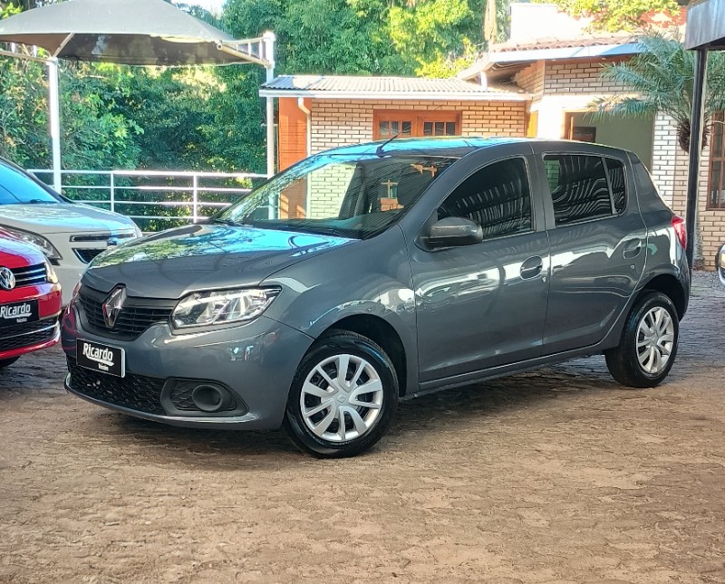 RENAULT SANDERO 1.6 EXPRESSION 16V FLEX 4P MANUAL 2015/2016 RICARDO VEÍCULOS TEUTÔNIA / Carros no Vale