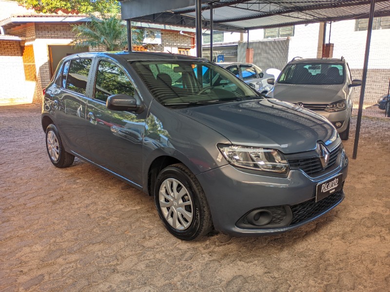 RENAULT SANDERO 1.6 EXPRESSION 16V FLEX 4P MANUAL 2015/2016 RICARDO VEÍCULOS TEUTÔNIA / Carros no Vale