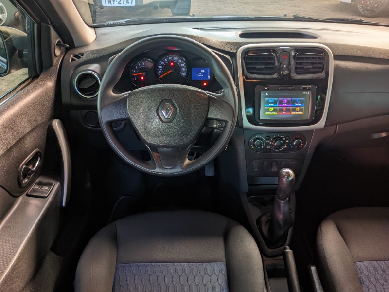 RENAULT SANDERO 1.6 EXPRESSION 16V FLEX 4P MANUAL 2015/2016 RICARDO VEÍCULOS TEUTÔNIA / Carros no Vale