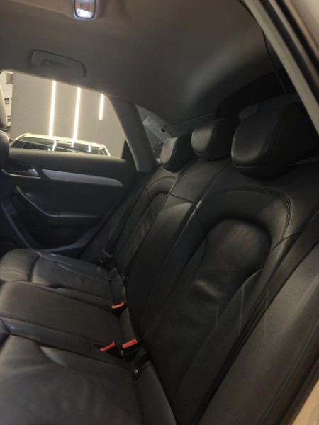 AUDI Q3 1.4 S-TRONIC 2015/2016 JM AUTOMÓVEIS VENÂNCIO AIRES / Carros no Vale
