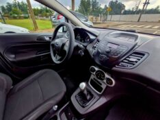 FORD FIESTA 1.5 2014/2014 CRUZEIRO MULTIMARCAS CRUZEIRO DO SUL / Carros no Vale