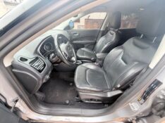 JEEP COMPASS 2.0 16V FLEX LIMITED AUTOMÁTICO 2020/2020 ELY AUTOMÓVEIS LAJEADO / Carros no Vale