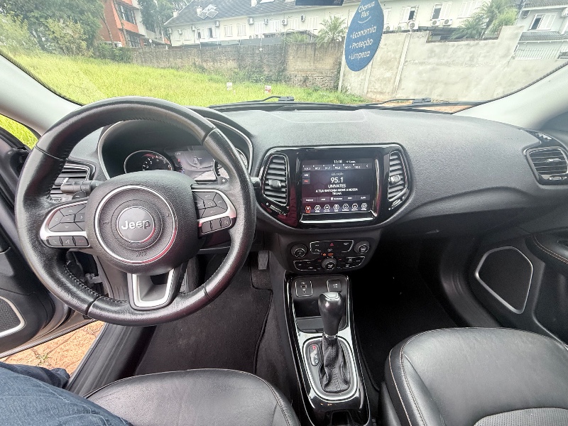 JEEP COMPASS 2.0 16V FLEX LIMITED AUTOMÁTICO 2020/2020 ELY AUTOMÓVEIS LAJEADO / Carros no Vale