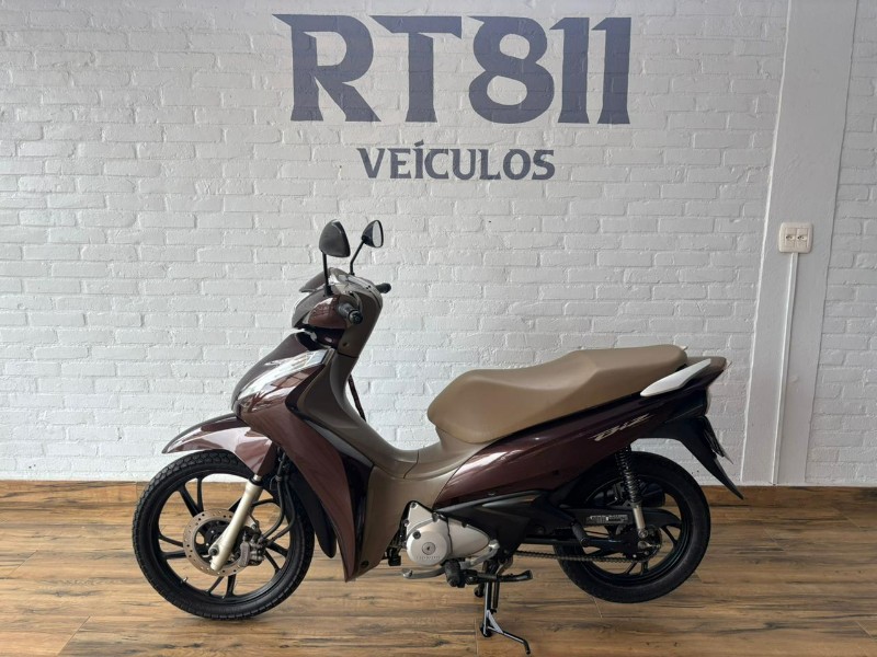 HONDA MOTOS BIZ 125 /2021 RT 811 VEÍCULOS ARROIO DO MEIO / Carros no Vale HONDA MOTOS BIZ 125 /2021 RT 811 VEÍCULOS ARROIO DO MEIO / Carros no Vale
