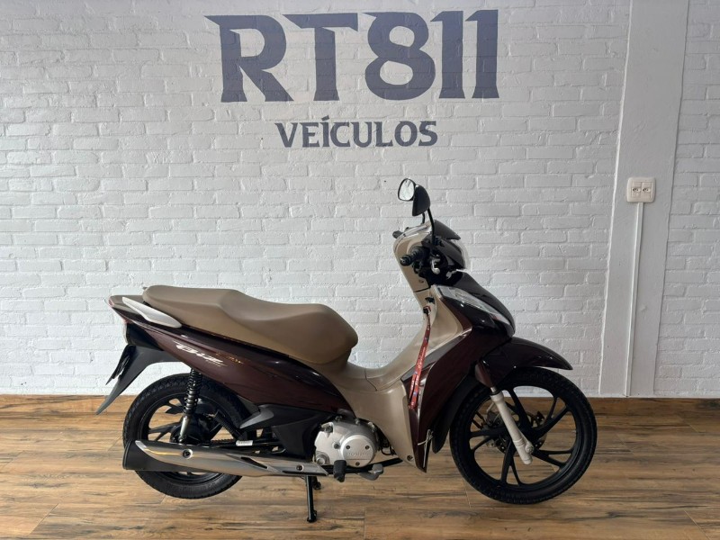 HONDA MOTOS BIZ 125 /2021 RT 811 VEÍCULOS ARROIO DO MEIO / Carros no Vale HONDA MOTOS BIZ 125 /2021 RT 811 VEÍCULOS ARROIO DO MEIO / Carros no Vale