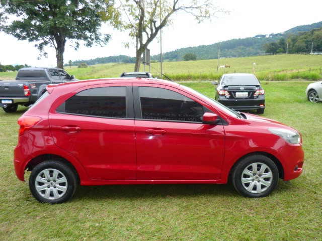 FORD KA + SE 1.0 2014/2015 PREMIUM AUTOMÓVEIS ARROIO DO MEIO / Carros no Vale
