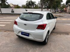 CHEVROLET ONIX JOY PLUS BLACK EDITION 1.0 2021/2021 LS MULTIMARCAS VENÂNCIO AIRES / Carros no Vale