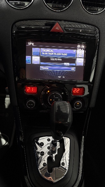 PEUGEOT 408 1.6 GRIFFE 16V TURBO FLEX 4P AUTOMÁTICO 2017/2018 NEURI VEÍCULOS LAJEADO / Carros no Vale