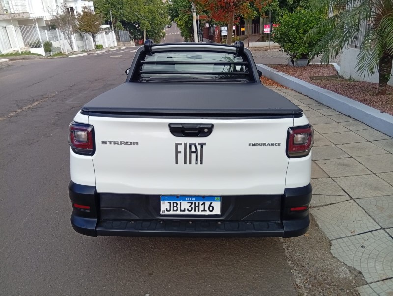 FIAT STRADA 1.4 FIRE ENDURANCE CS 2022/2022 ALTERNATIVA VEÍCULOS LAJEADO / Carros no Vale