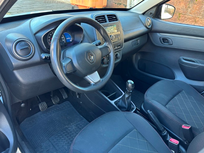 RENAULT KWID ZEN 1.0 2021/2022 SÉTIMA VEÍCULOS GUAPORÉ / Carros no Vale
