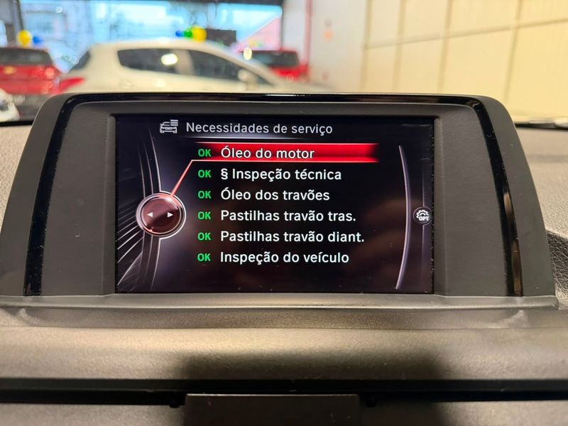 Bmw 120i Active 2016/2016 SIM VEÍCULOS PORTO ALEGRE / Carros no Vale
