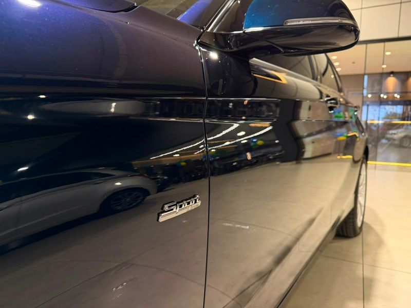 Bmw 120i Active 2016/2016 SIM VEÍCULOS PORTO ALEGRE / Carros no Vale