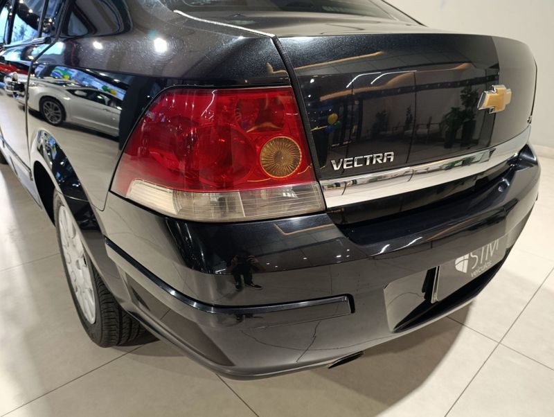 Chevrolet Vectra Expression 2.0 8v 2010/2011 SIM VEÍCULOS PORTO ALEGRE / Carros no Vale